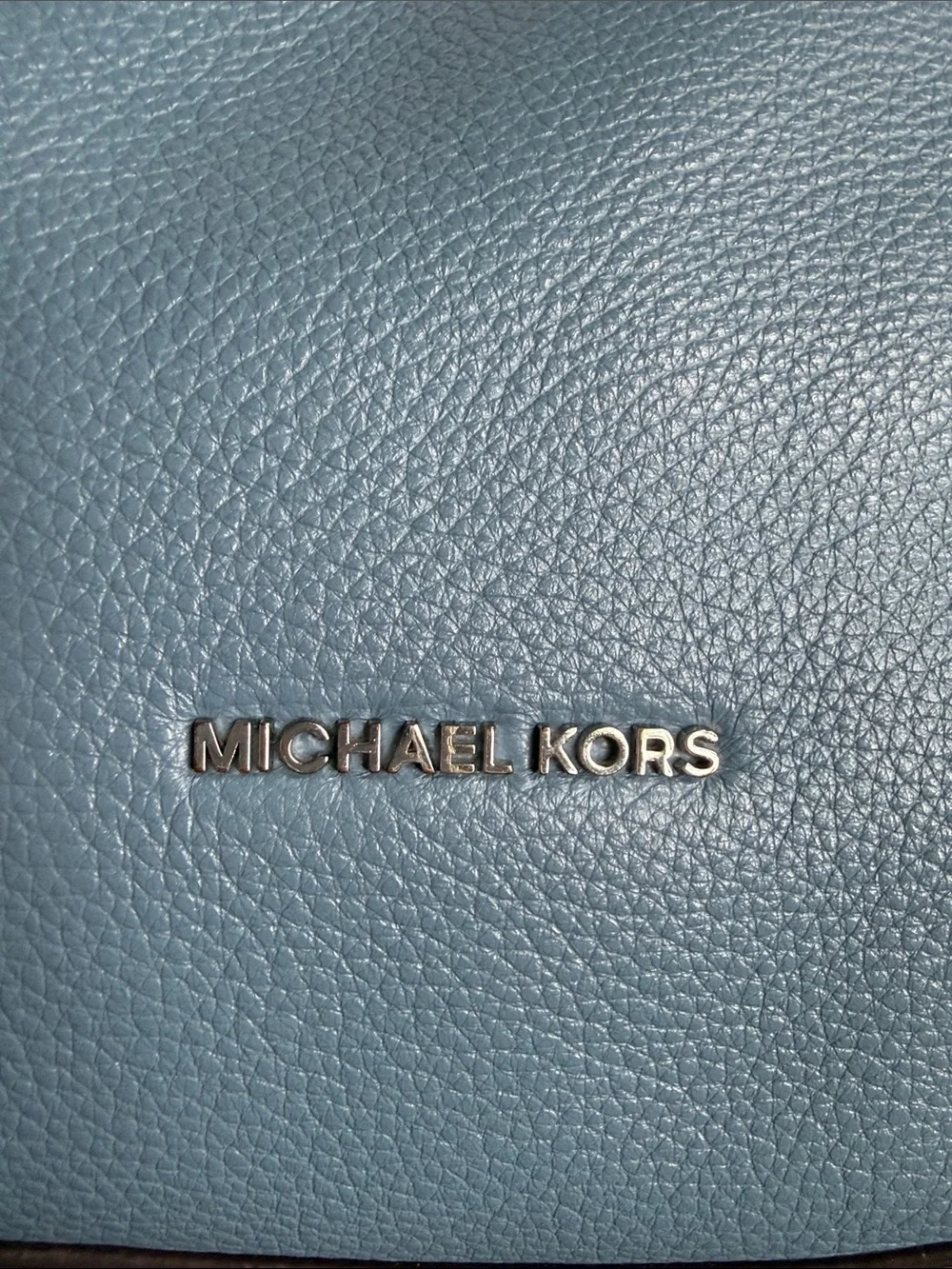 MICHAEL KORS Raven Large Leather Shoulder Bag Dusty Blue